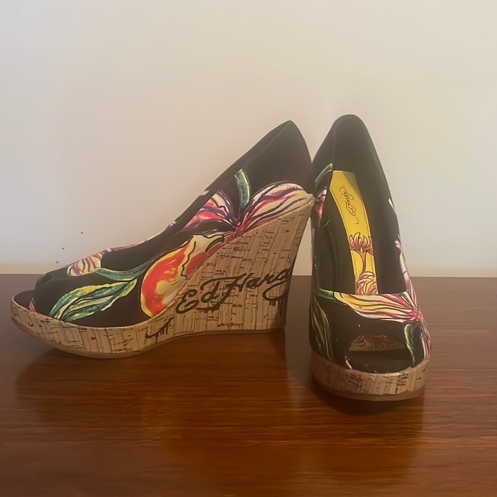 Ed hardy cork wedges